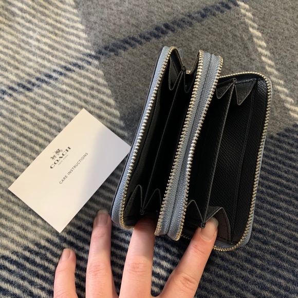 Coach Wallet - Picture 2 of 2